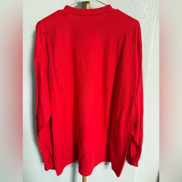 NWOT Looney Tunes Mens Red Marvin The Martian Long Sleeve T-Shirt size XL - Picture 4 of 4